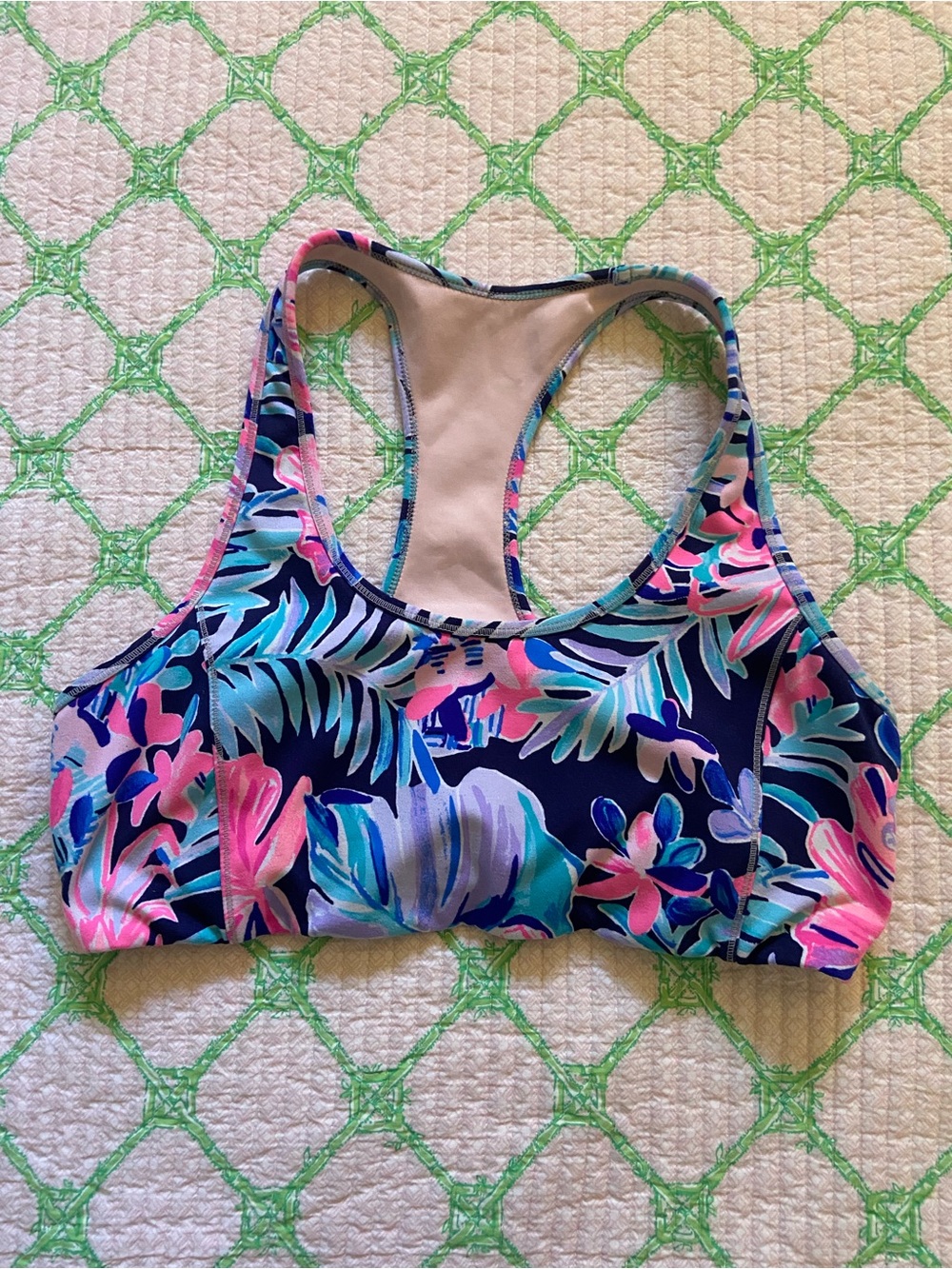 Lilly Pulitzer Luxletic Sports Bra! Large! Great used condition!